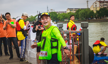 热烈祝贺“苏州米乐M6杯”首届中国苏州环古城河皮划艇桨板大赛获得圆满乐成